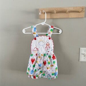 12m. Primary color bubble